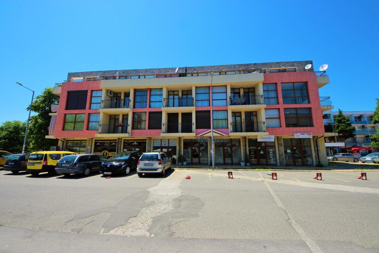 Menada Crystal Park Apartments Sluneční pobřeží Exteriér fotografie